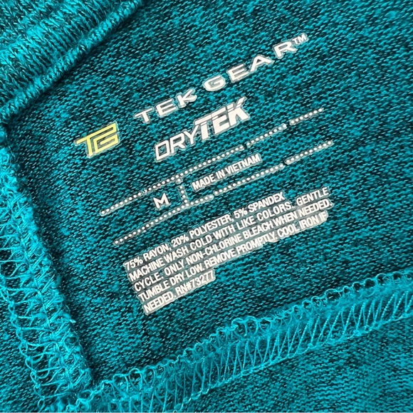 BUNDLE of 2: Purple and Teal Women's DryTek Sweater Set - Picture 13 of 13